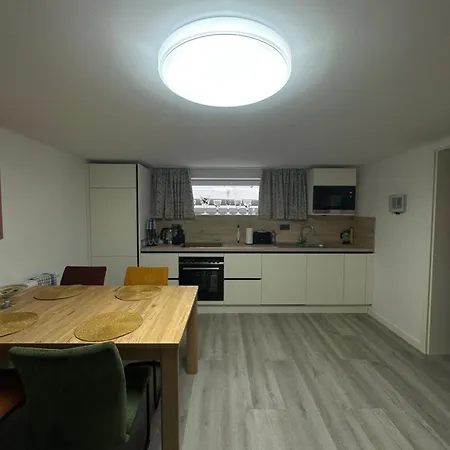 Neu Renoviertes 3 4 Boxspringbetten Moderne Kueche Und Vieles Mehr Alloggio in famiglia Lohne (North Rhine-Westphalia)
