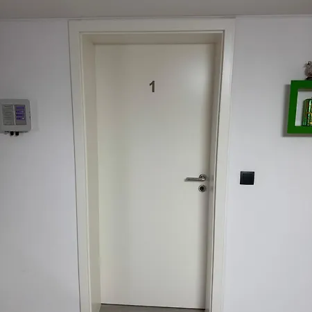 Neu Renoviertes 3 4 Boxspringbetten Moderne Kueche Und Vieles Mehr Homestay