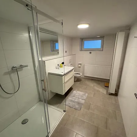 Neu Renoviertes 3 4 Boxspringbetten Moderne Kueche Und Vieles Mehr Homestay *