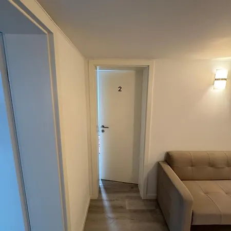 Neu Renoviertes 3 4 Boxspringbetten Moderne Kueche Und Vieles Mehr Homestay *