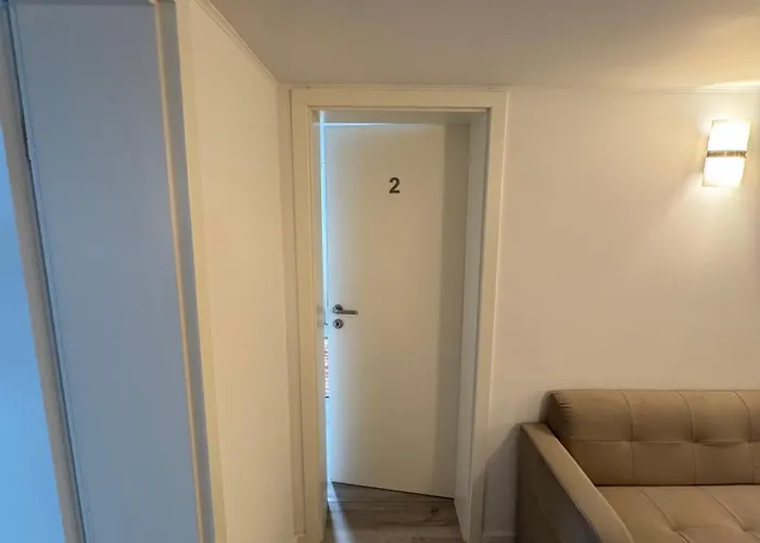 Neu Renoviertes 3 4 Boxspringbetten Moderne Kueche Und Vieles Mehr Privat bolig *