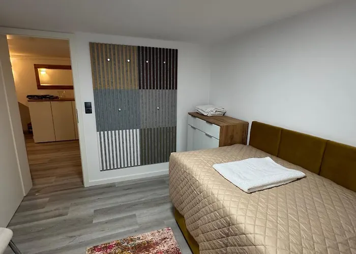 Privat bolig Neu Renoviertes 3 4 Boxspringbetten Moderne Kueche Und Vieles Mehr *